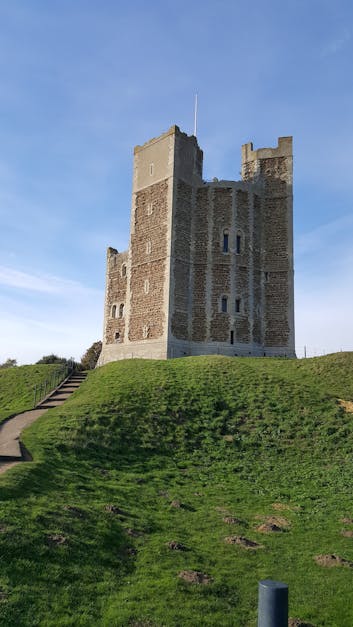 Free stock photo of castle, clear skies, england