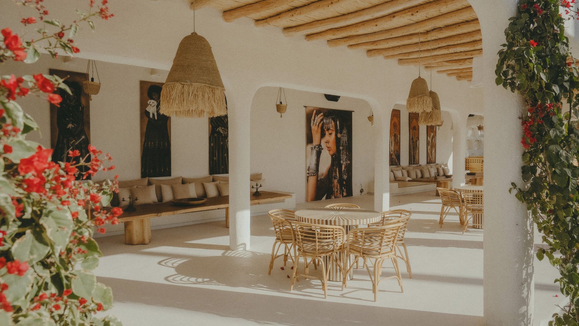 Interior Designer: Comparing the Options for Cyprus — illustrasjonsbilde