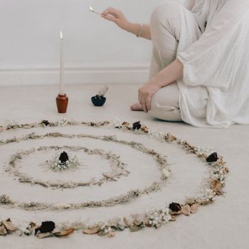 flower circle with candles