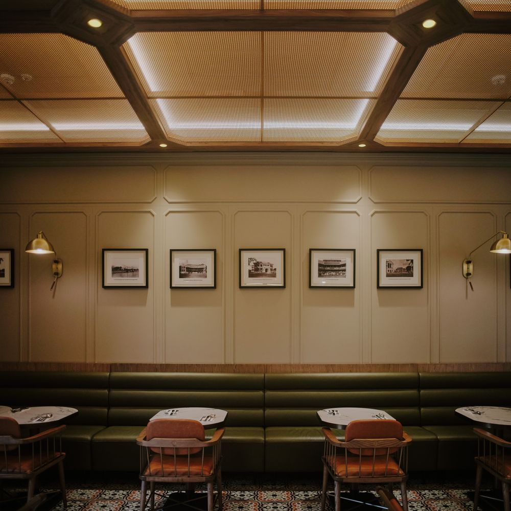 Commercial Decorating in South Croydon — a freshly painted, spotless finish