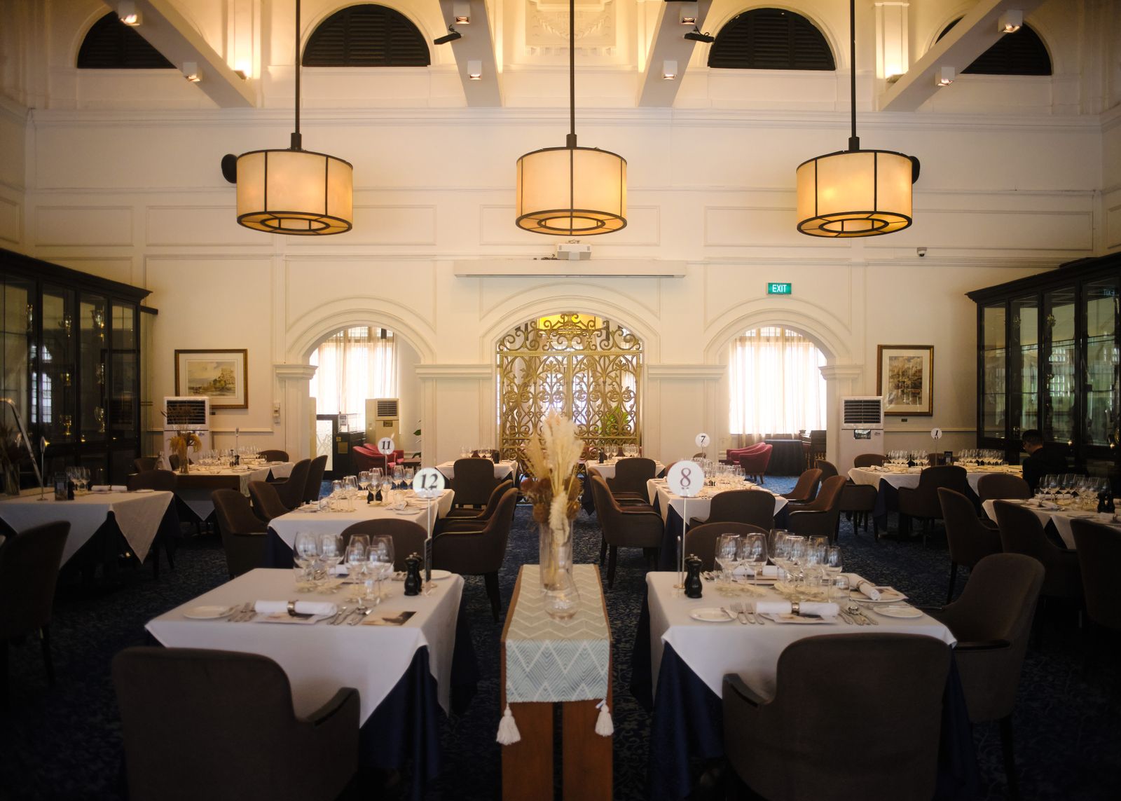 A luxurious restaurant dining room with no guests.