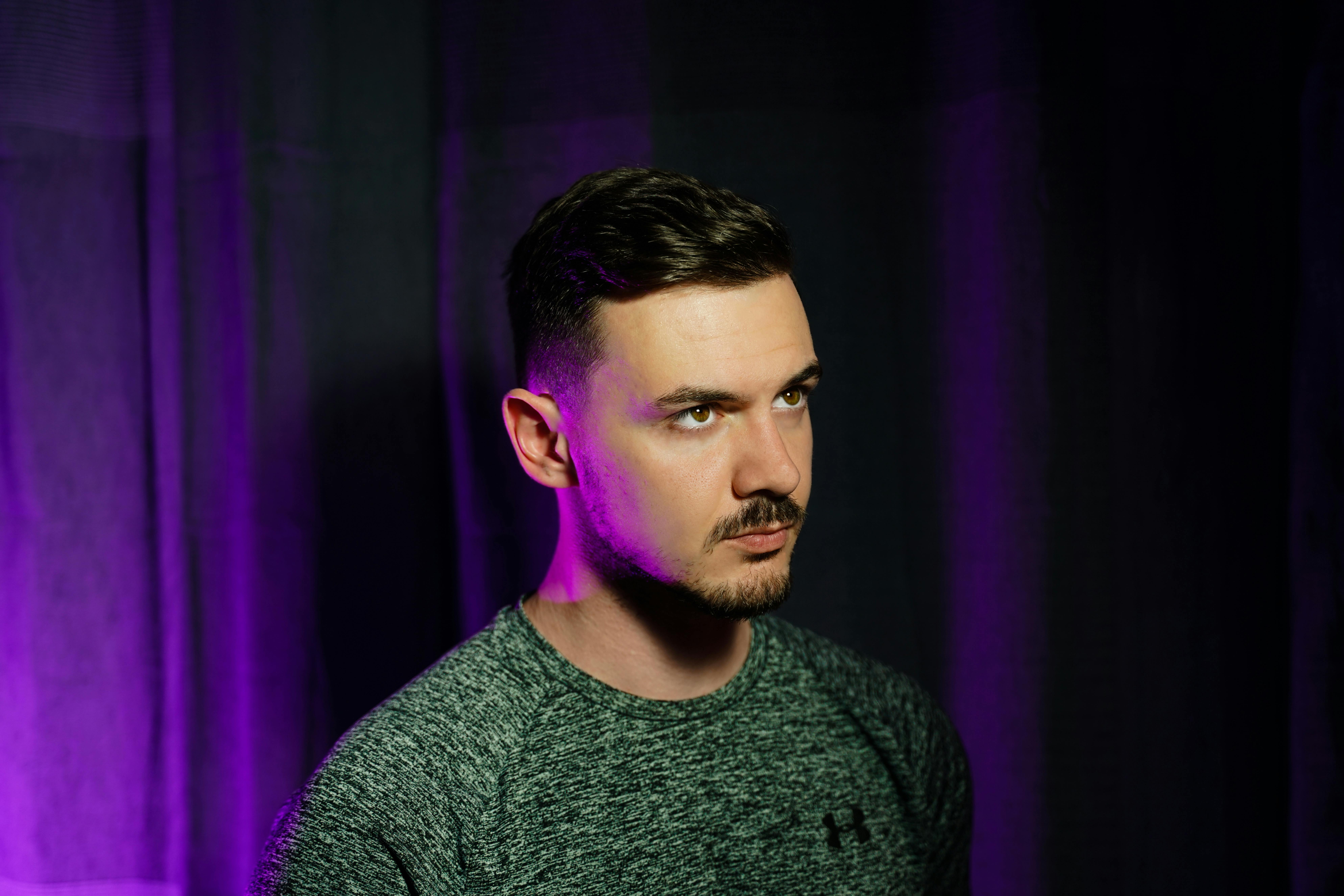 Nick DiGiovanni Drops Massive Kitchen Hacks Video - US Fans Are Obsessed — Photo by Pho Tomass on Pexels