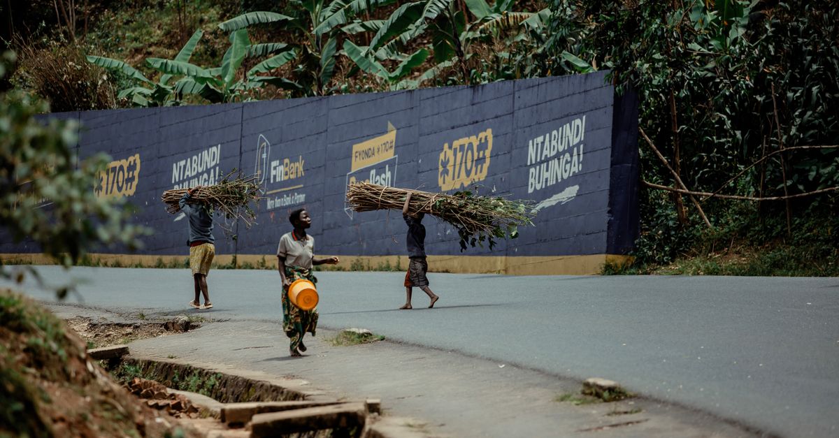 Rwanda’s Gorilla Trekking Experience Highlighted in New Travel Feature