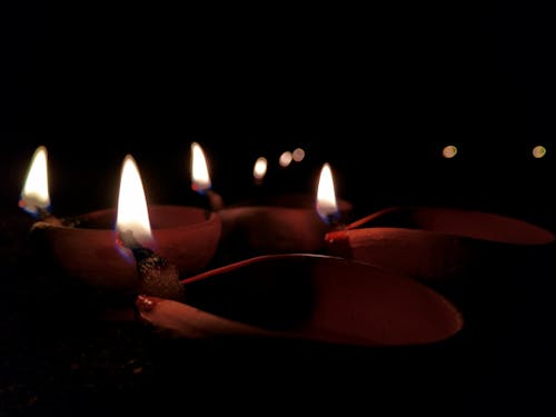 Photos gratuites de joyeux diwali, lampe