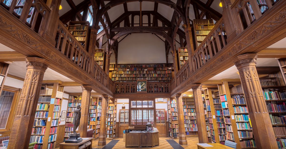 Glstone Library Stunning Interior of Gladstone's Library in Wales · Free Stock Photo