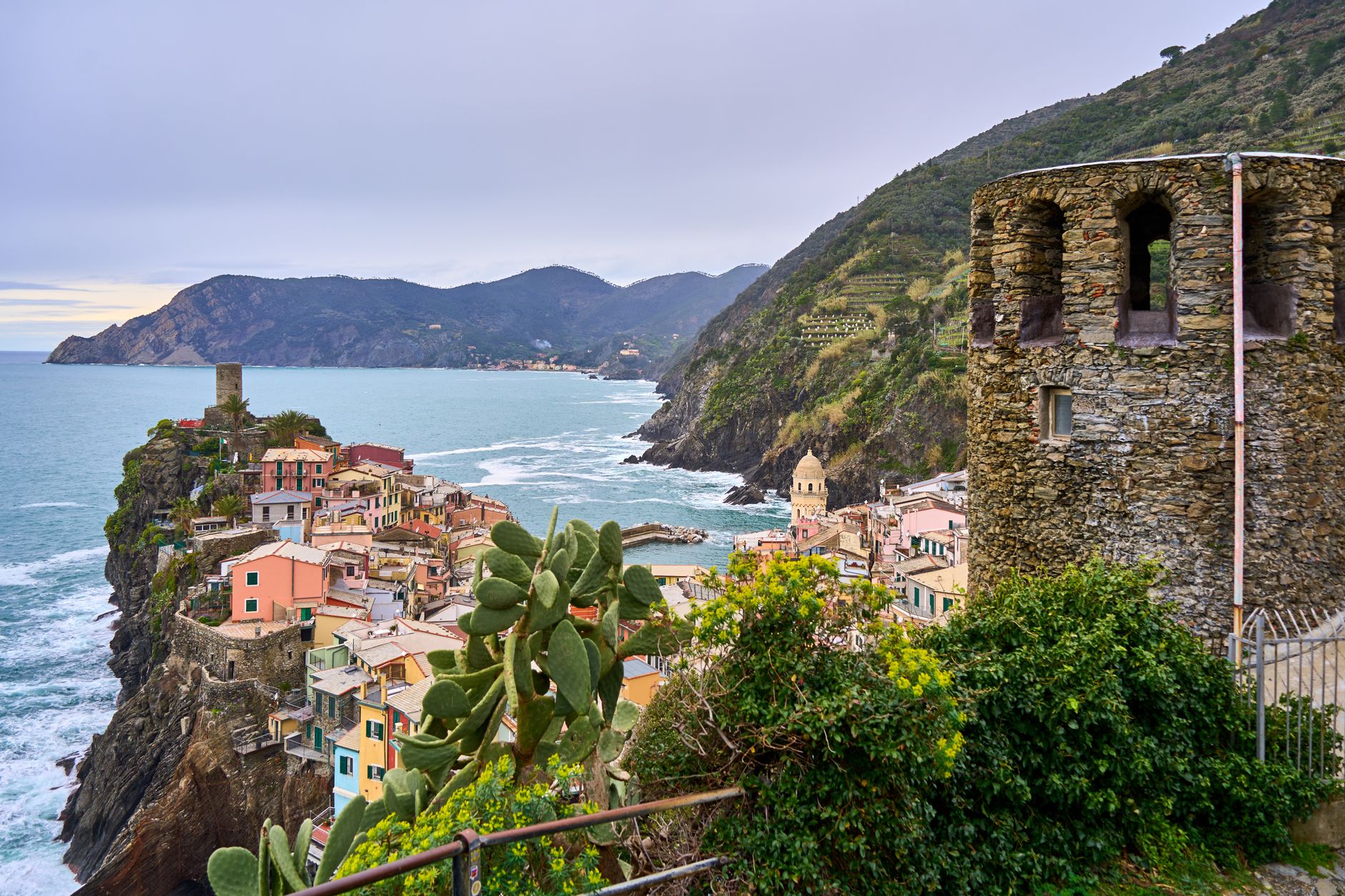 Popular sights in Cinque Terre Landmarks in Cinque Terre