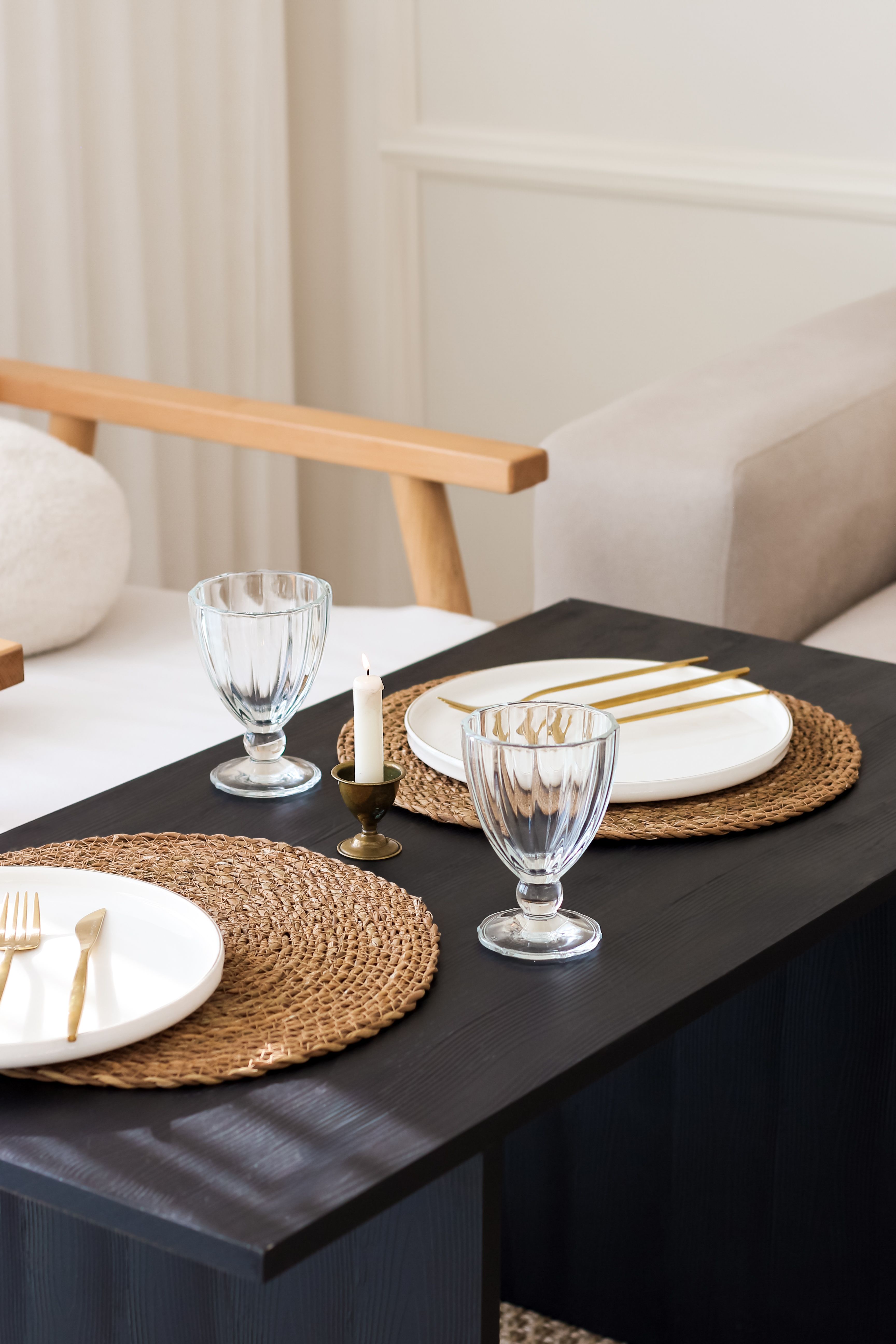 Elegant Table Setting with Woven Placemats · Free Stock Photo