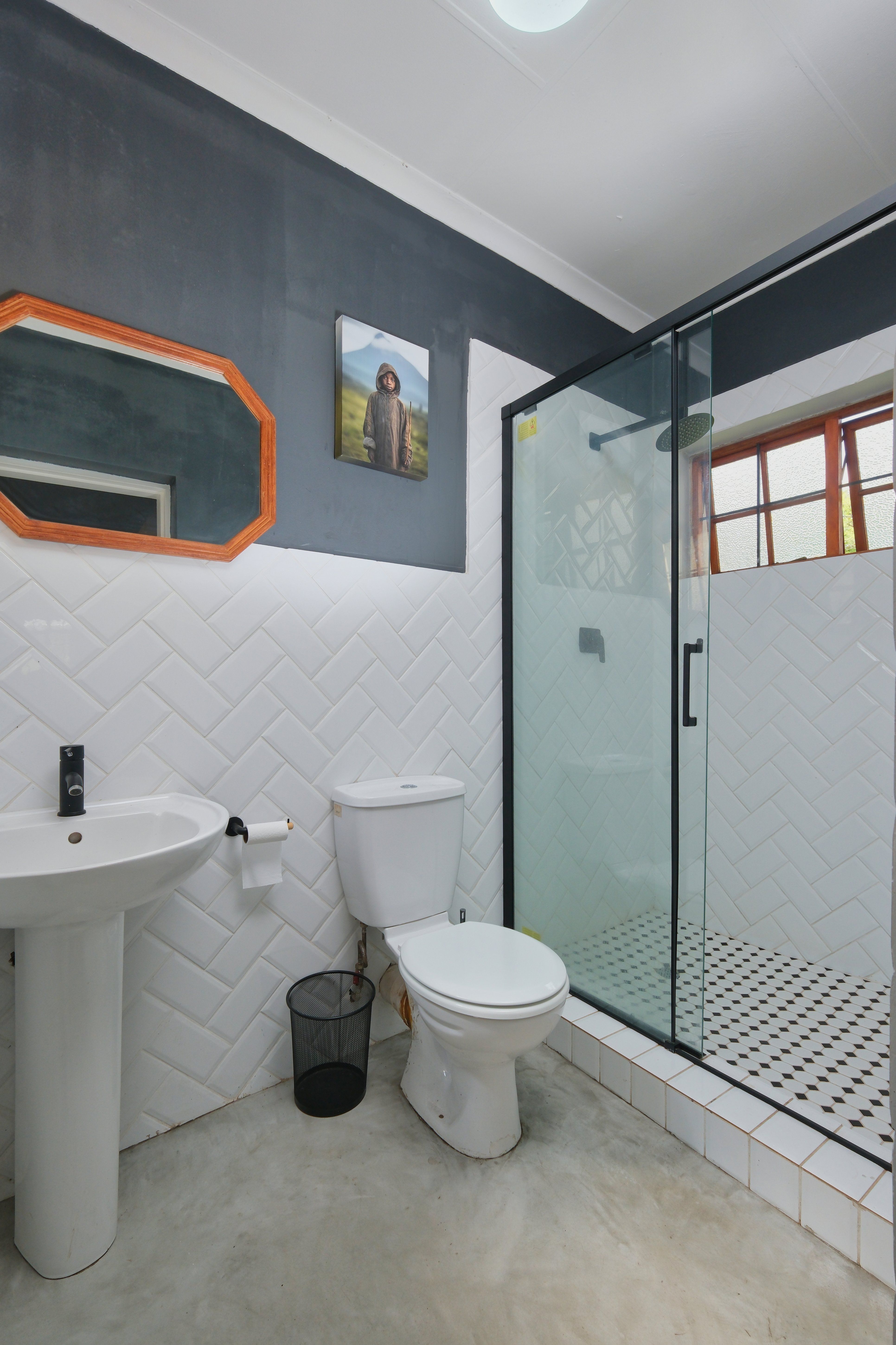 Toilet Images Photos, Download The BEST Free Toilet Images Stock Photos ...