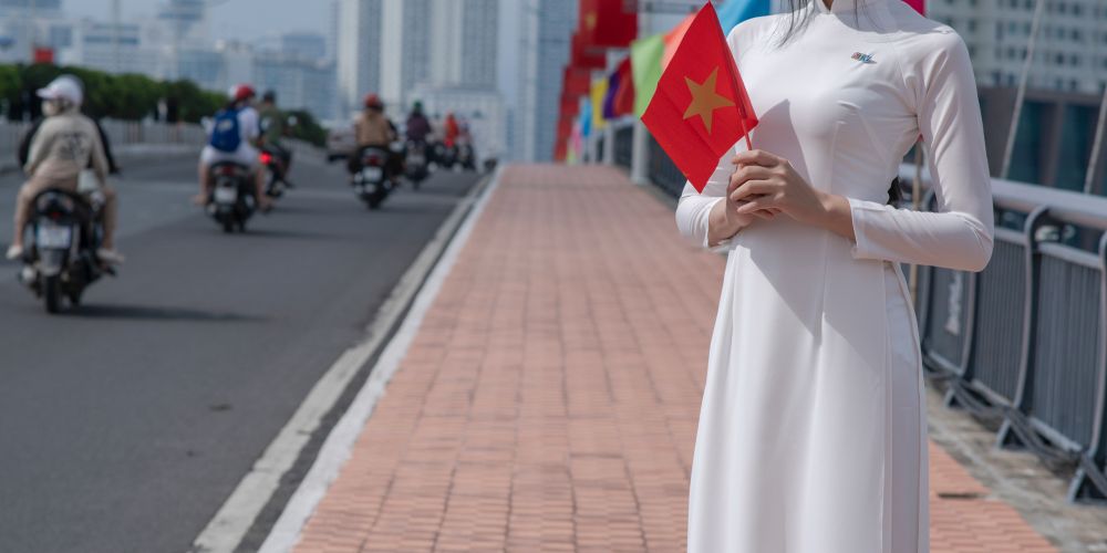 Cà Mau Khởi Công Dự Án Kè Sông Gành Hào: "Tấm Áo Giáp" Bảo Vệ Dân Sinh