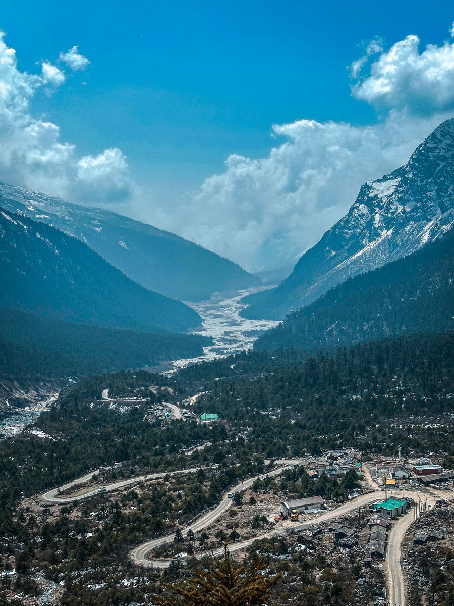 Yumthang Valley photo 5
