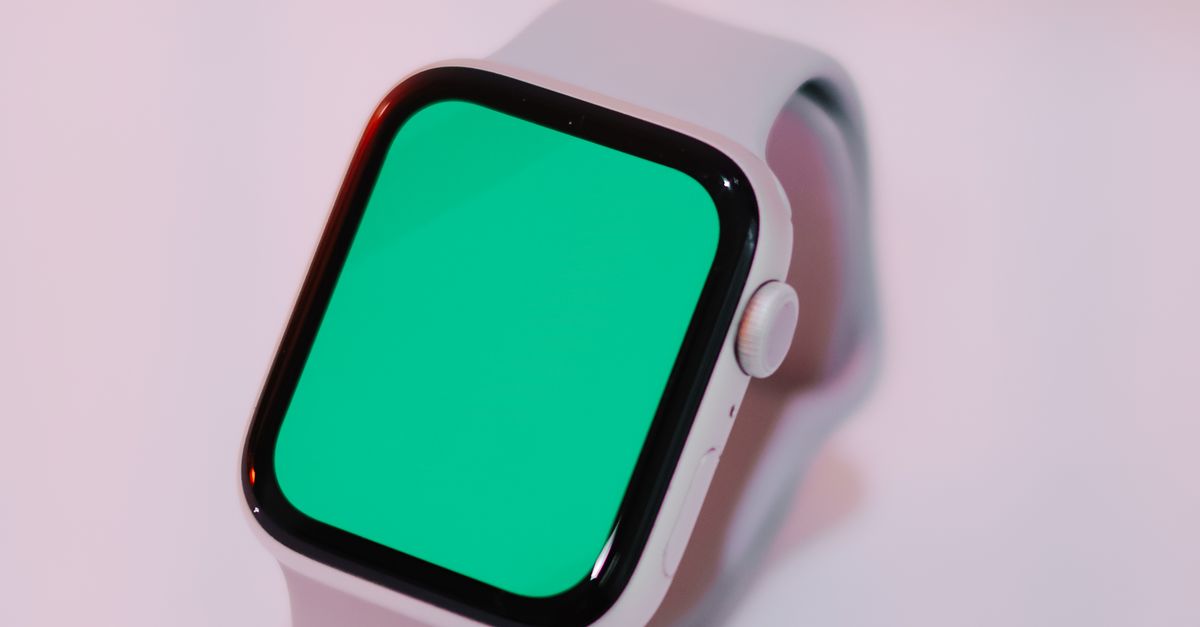 Window Screen Modren Watch Modern Smartwatch with Blank Screen Display · Free Stock Photo