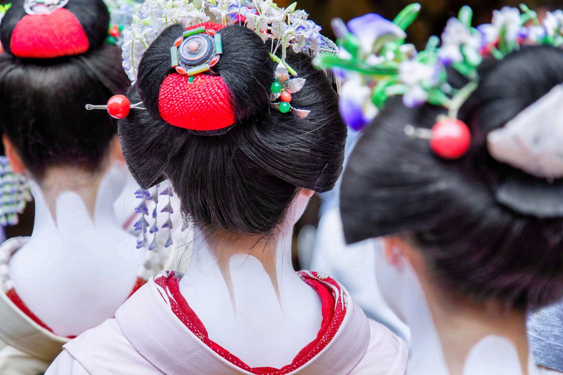 Geisha Accessory Colorful Geisha Hair Ornaments in Kyoto, Japan · Free Stock Photo
