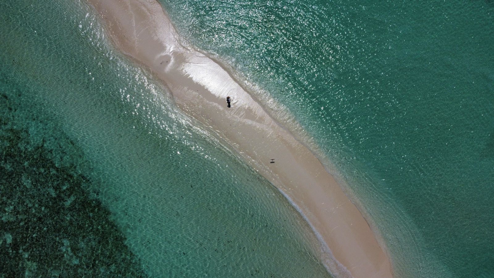 The offshore sandbar