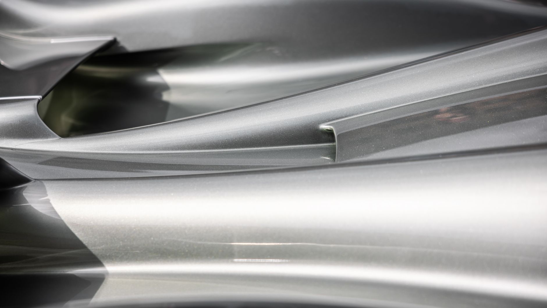 Malerische Silber – Sportwagen Wallpaper