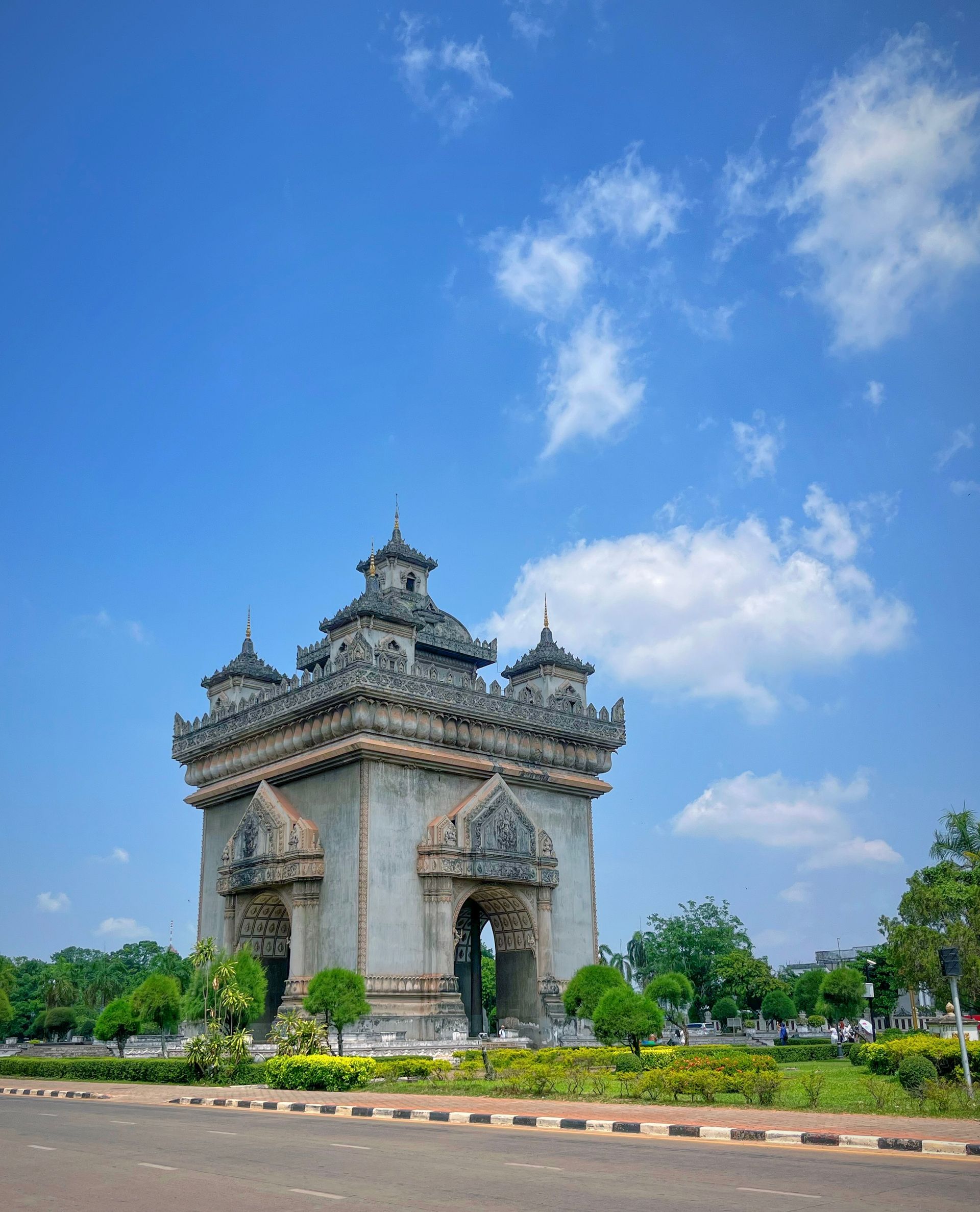 Patuxai, Vientiane