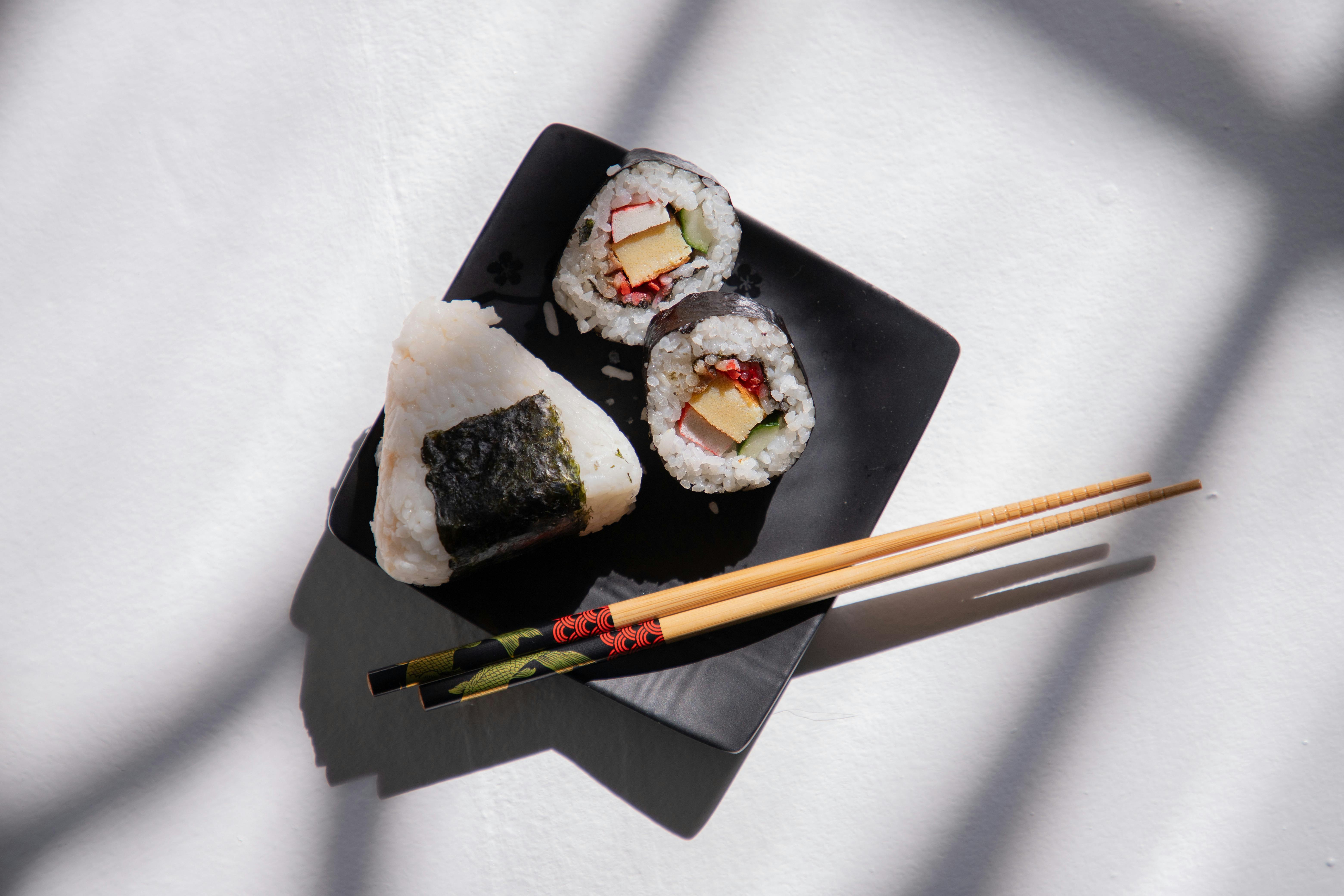 Tamago Sushi Roll With Cucumber And Tamagoyaki Filling