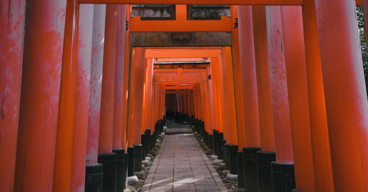 eSIM para Kioto: internet en templos, geishas y bambú