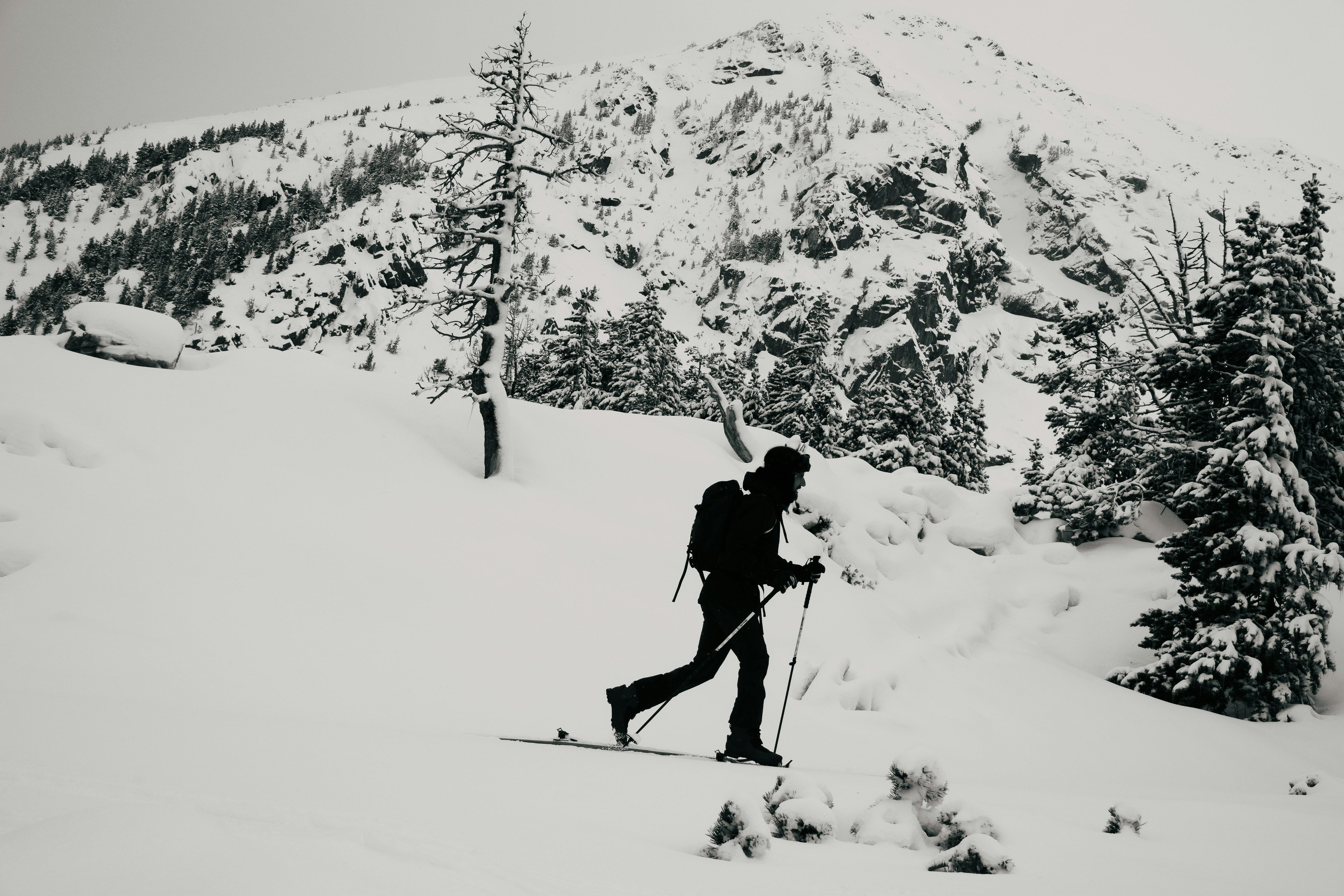 gear reviews gear ratings — Photo by Jordi Costa Tomé on Pexels