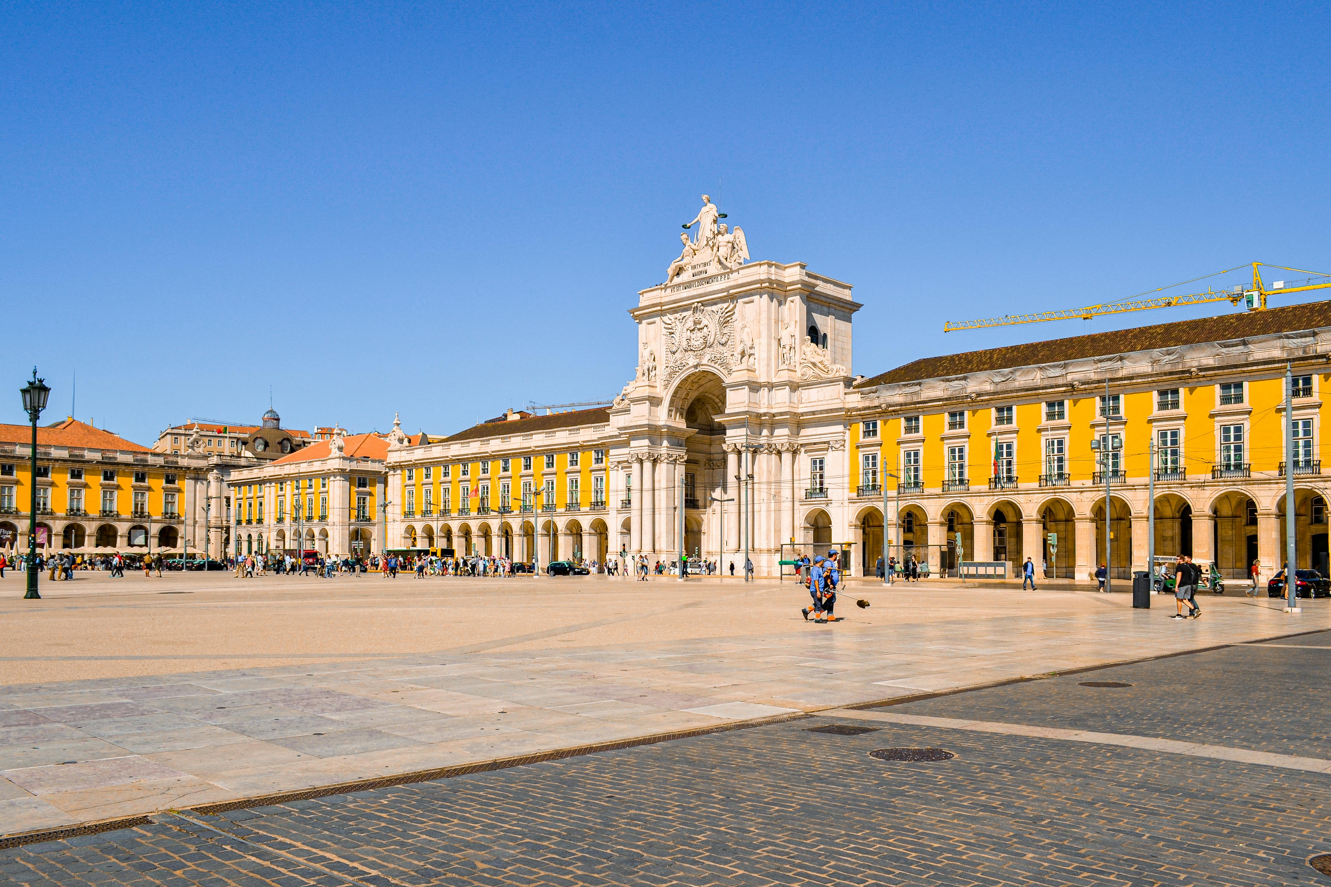 Pet-Friendly Accommodations in Lisbon
