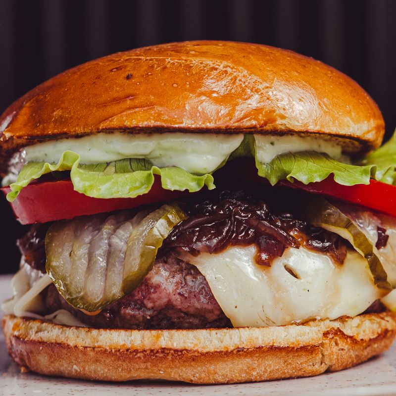 Grilled Blue Cheese Burgers with Arugula and Red Onion