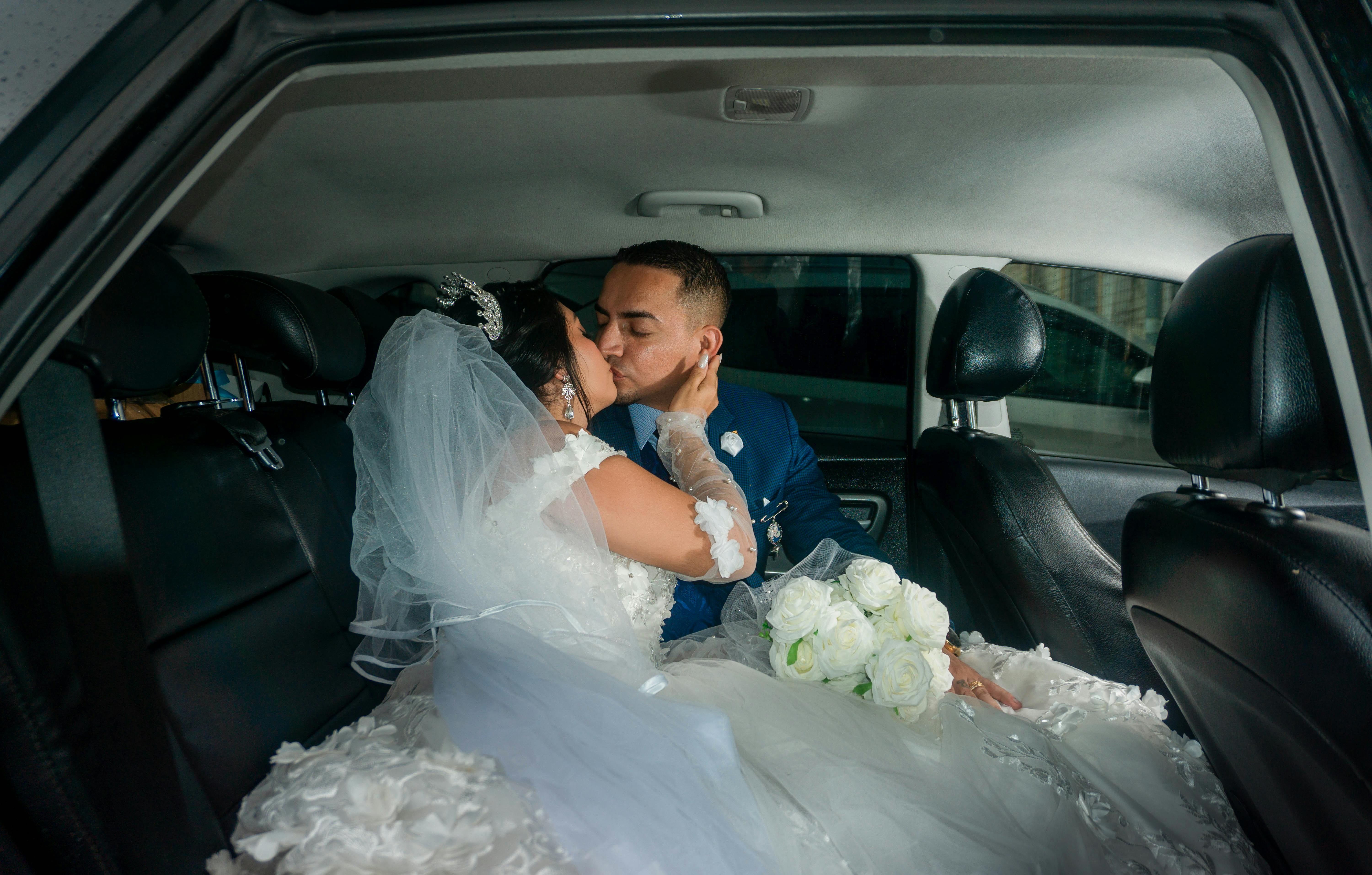 Why Choose Wedding Transportation in South New Castle, Pennsylvania?
