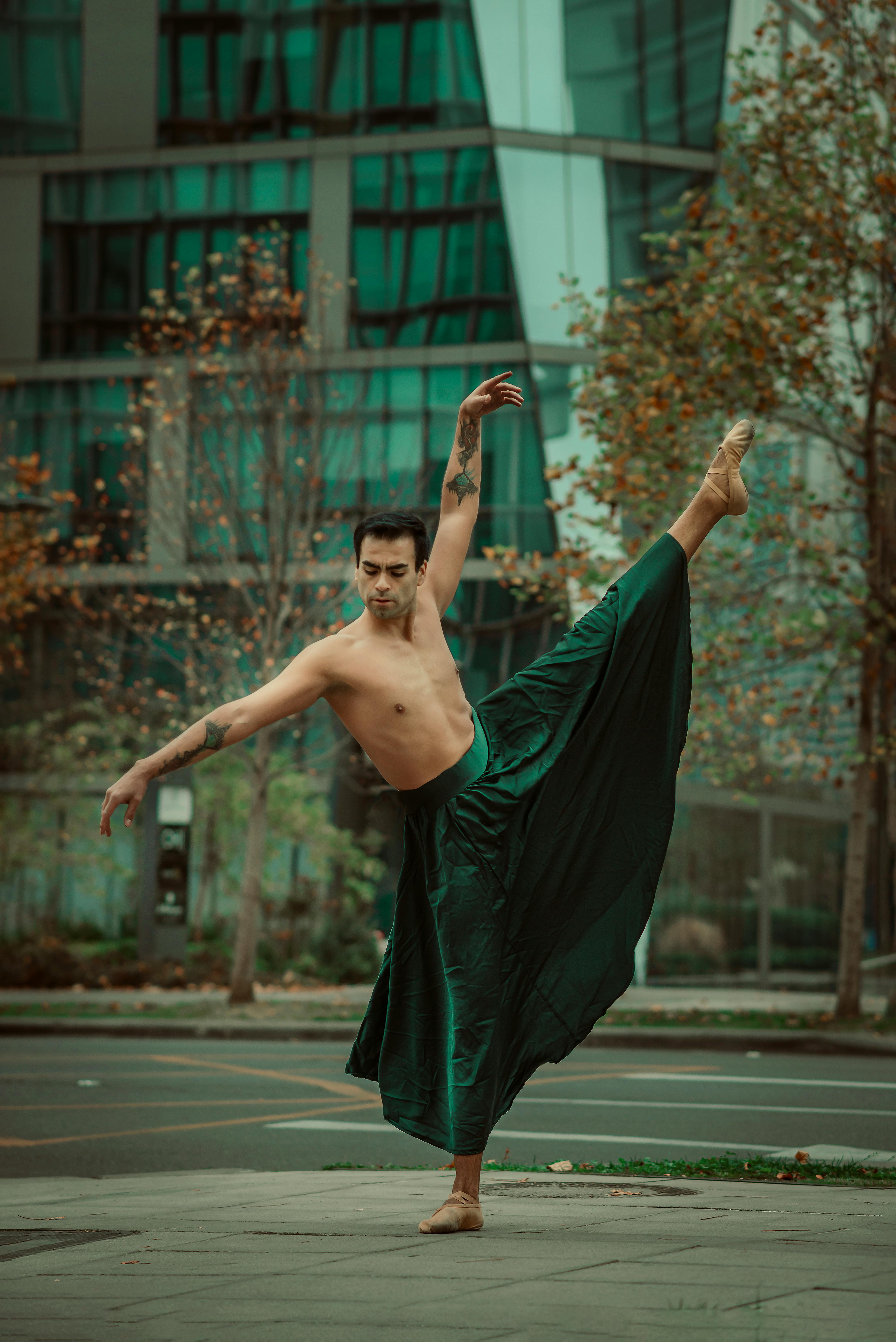 3,000+ Best Christiemcfit+nude Photos · 100% Free Download · Pexels