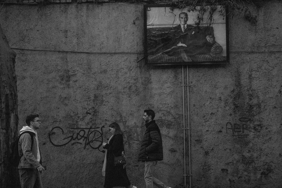 <b>Maritime History Meets Street Art: Unexpected Connections</b> <b>Maritime History Meets Street Art: Unexpected Connections</b>