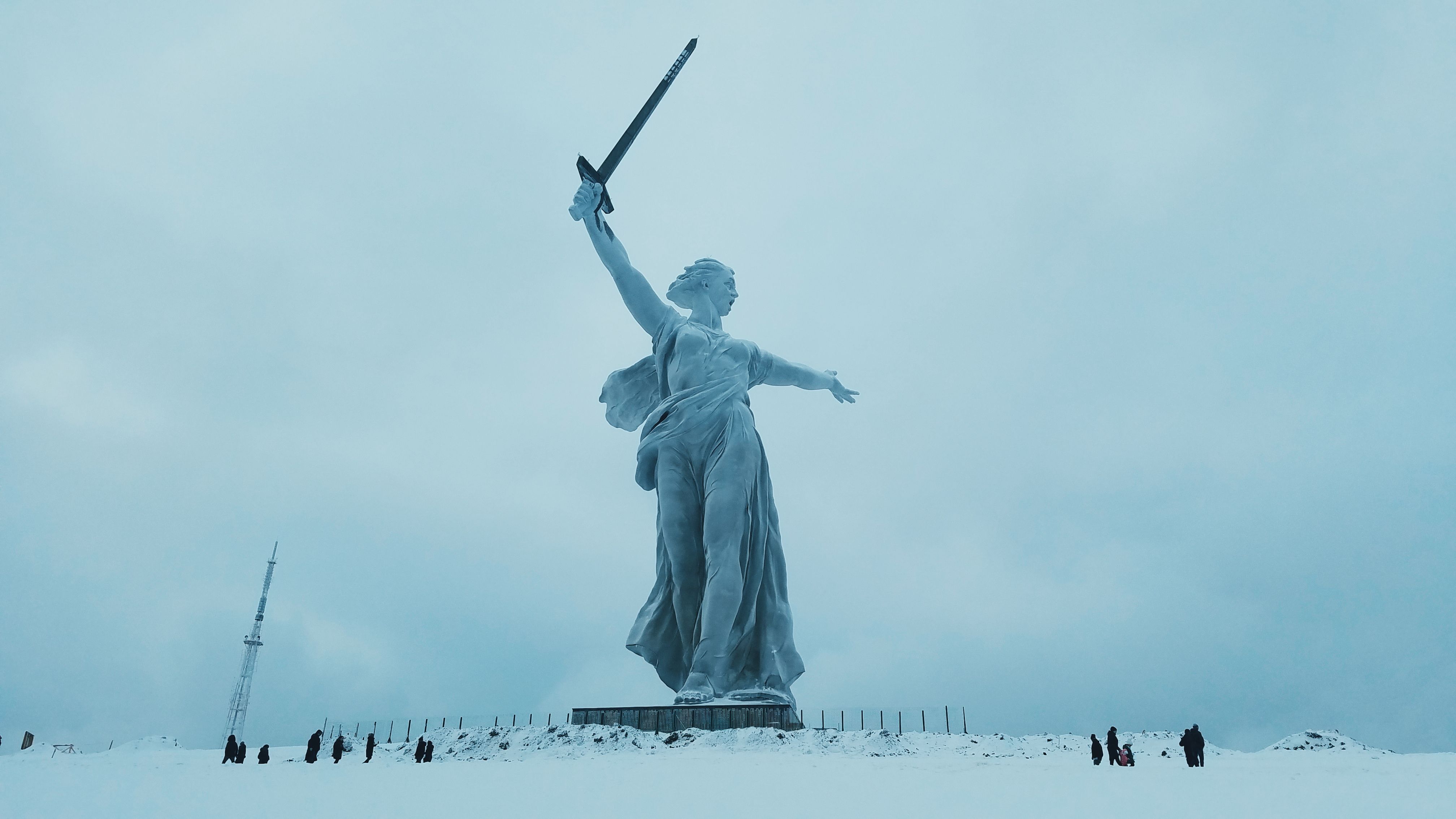 The Motherland Calls Statue in Snowy Landscape · Free Stock Photo
