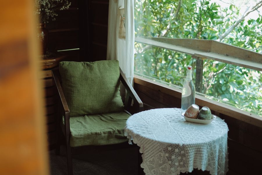 A quiet balcony corner