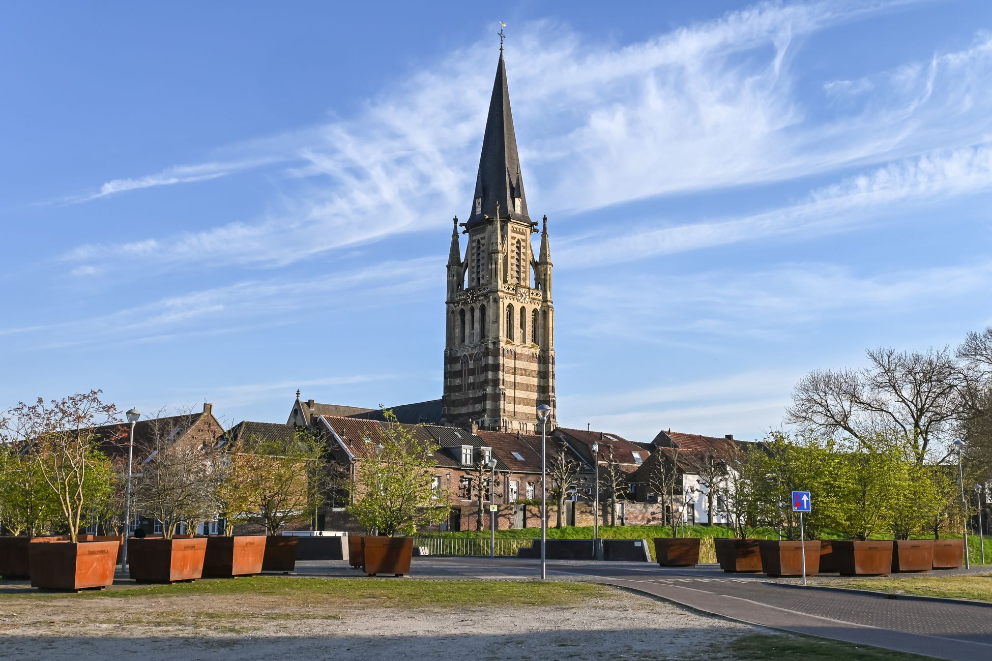 Gemeente deelt zomerproducten uit aan minima