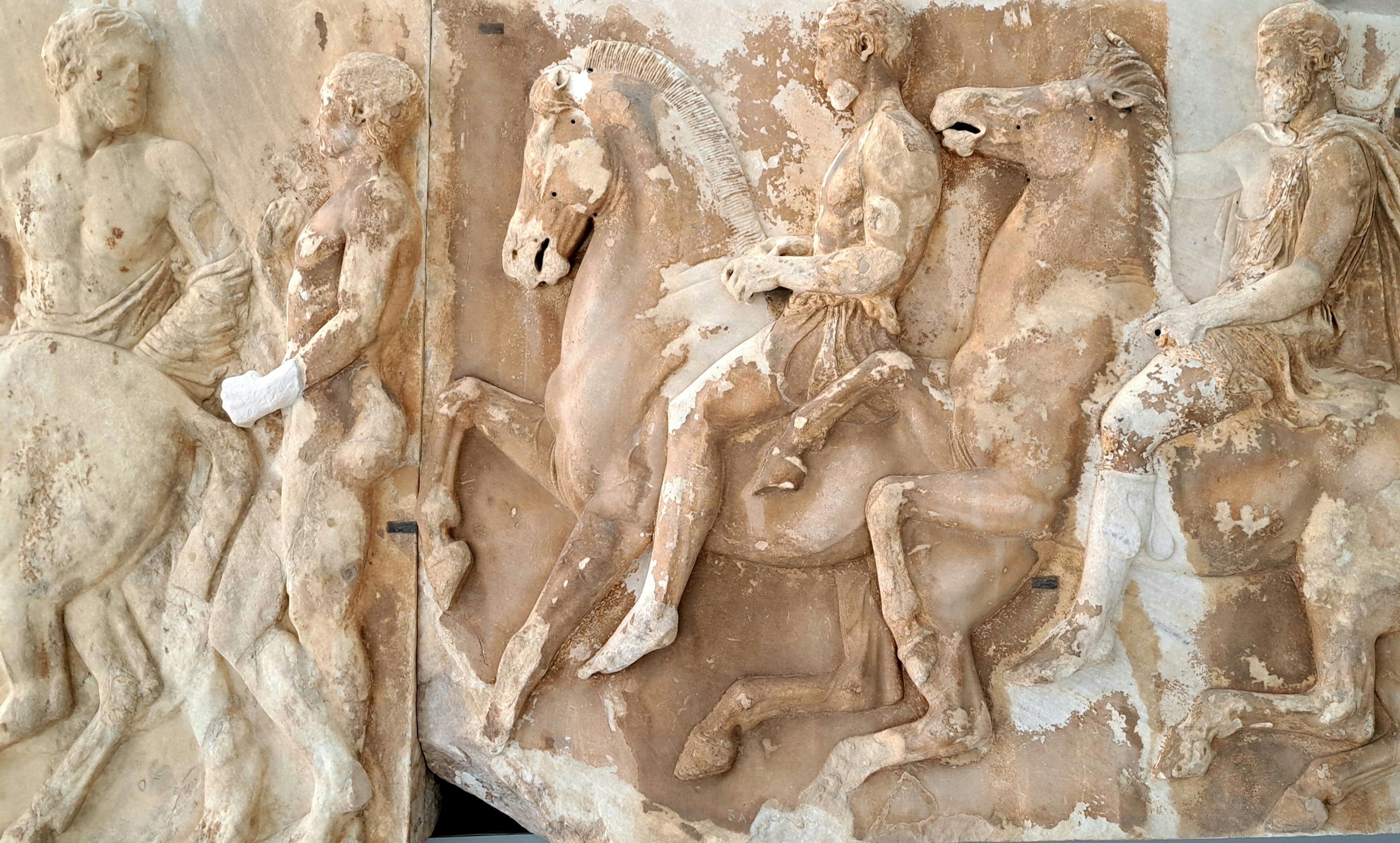 Where Did Gladiators Sleep? Lessons from Ancient Recovery for Modern Rest and Recovery — Photo by DIMITRI XENOS on Pexels