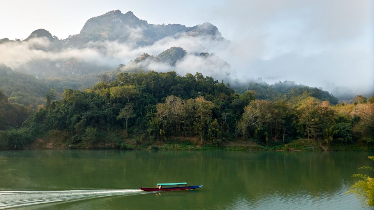 Nong Khiaw