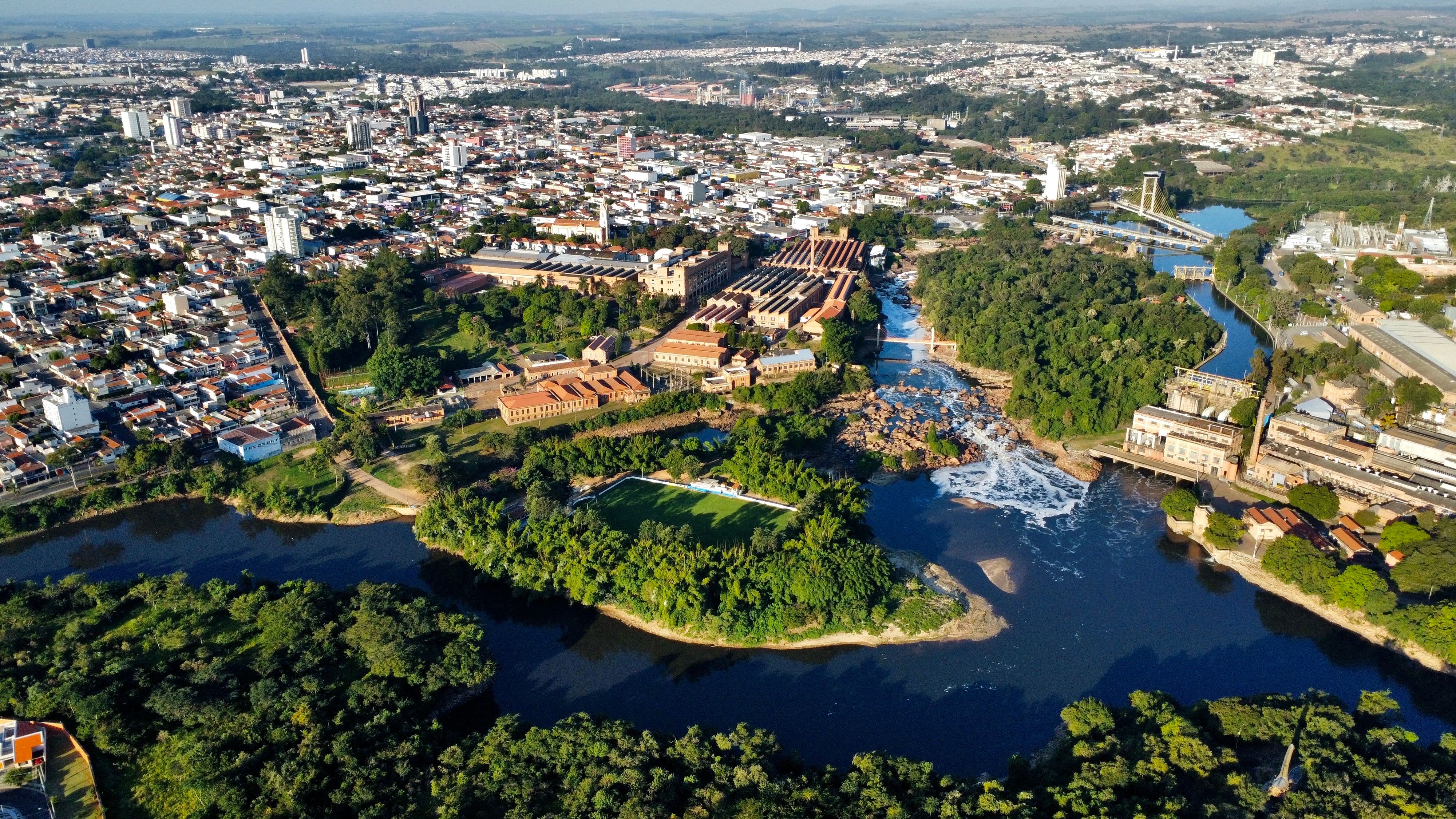 Vagas de tecnologia em Cuiabá: oportunidades e salários