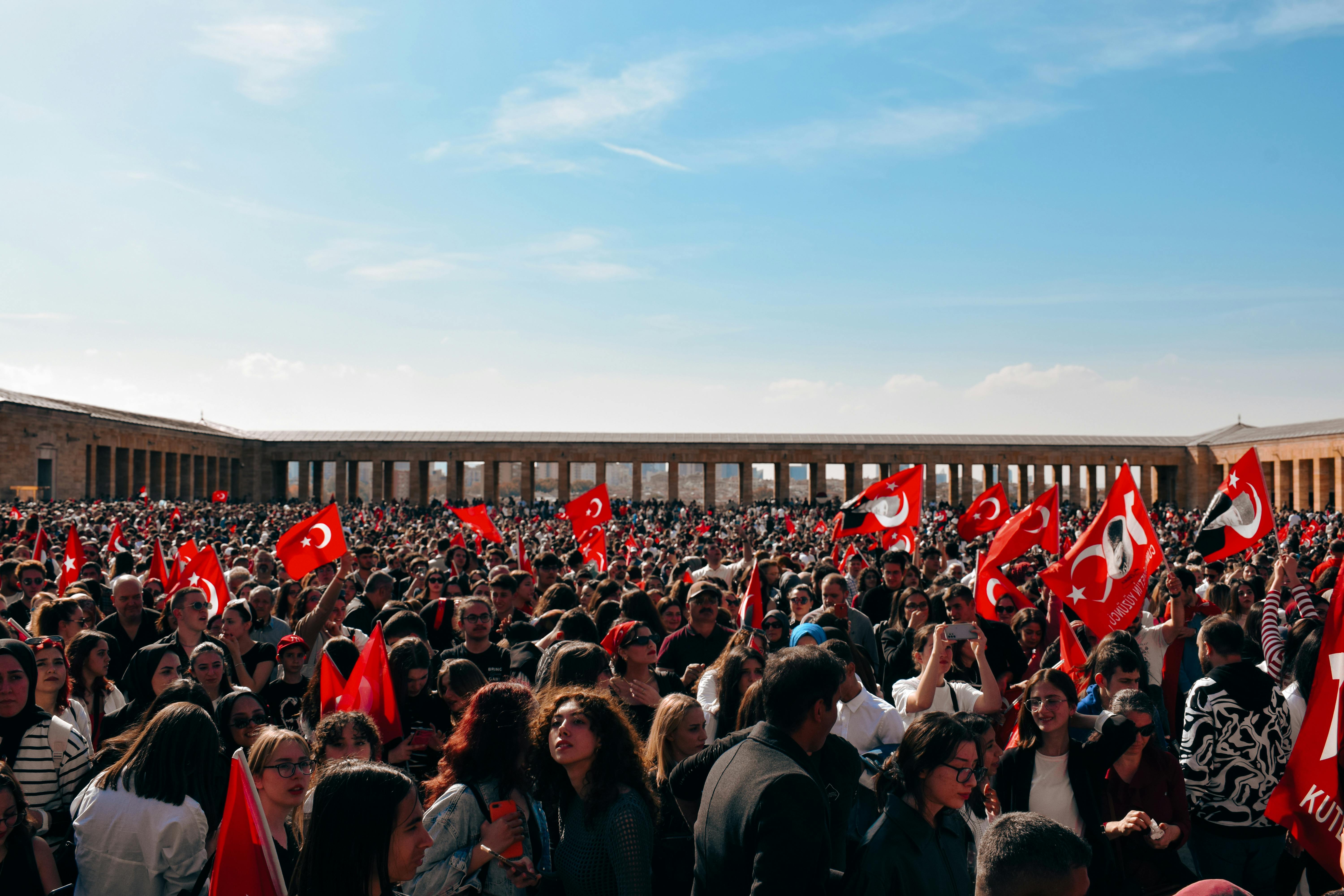 Public opinion - Influence, Formation, Impact — Photo by Salih Deniz on Pexels