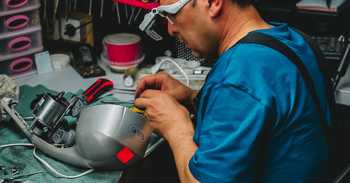 AI假人入侵求職市場,科技公司淪冤大頭!