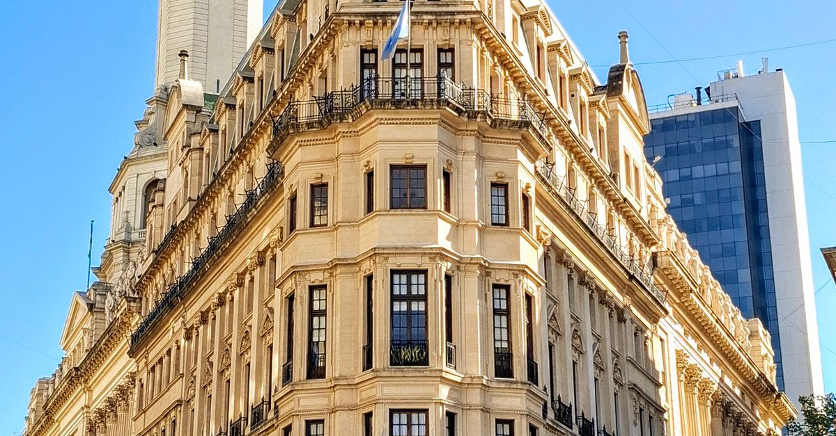 Historic Colonial Architecture In Buenos Aires Free Stock Photo historic-colonial-architecture-in-buenos-aires-free-stock-photo