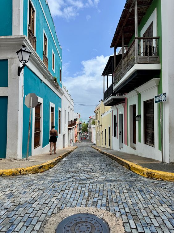 Colorful Street View of Old San Juan, Puerto Rico · Free Stock Photo