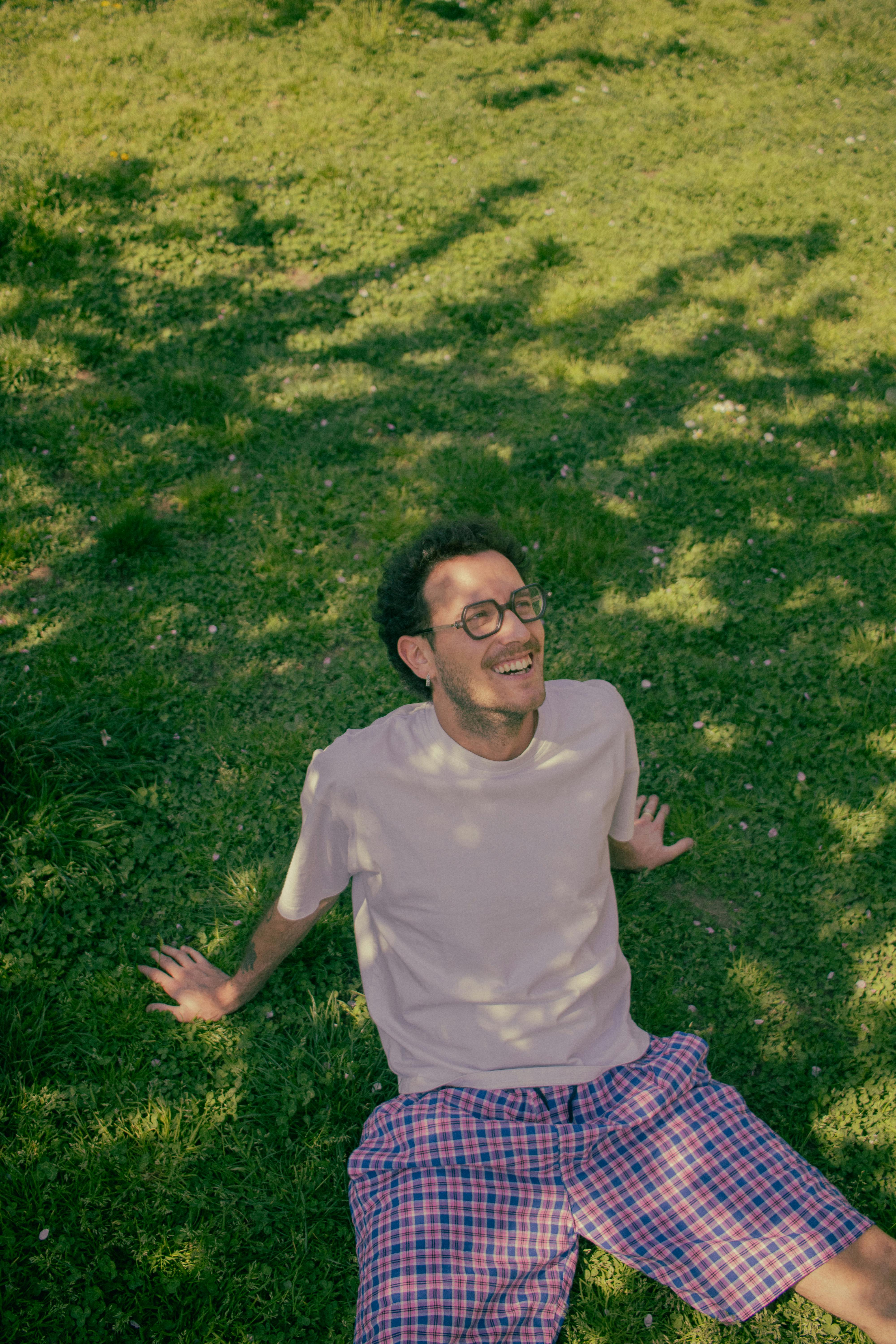 Persona disfrutando comida