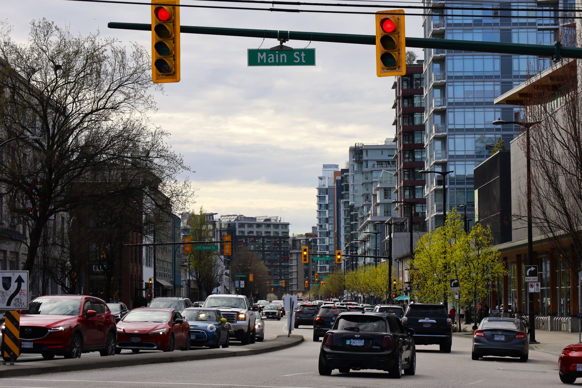 Is Vancouver or Tacoma Better for Young Professionals in 2026?