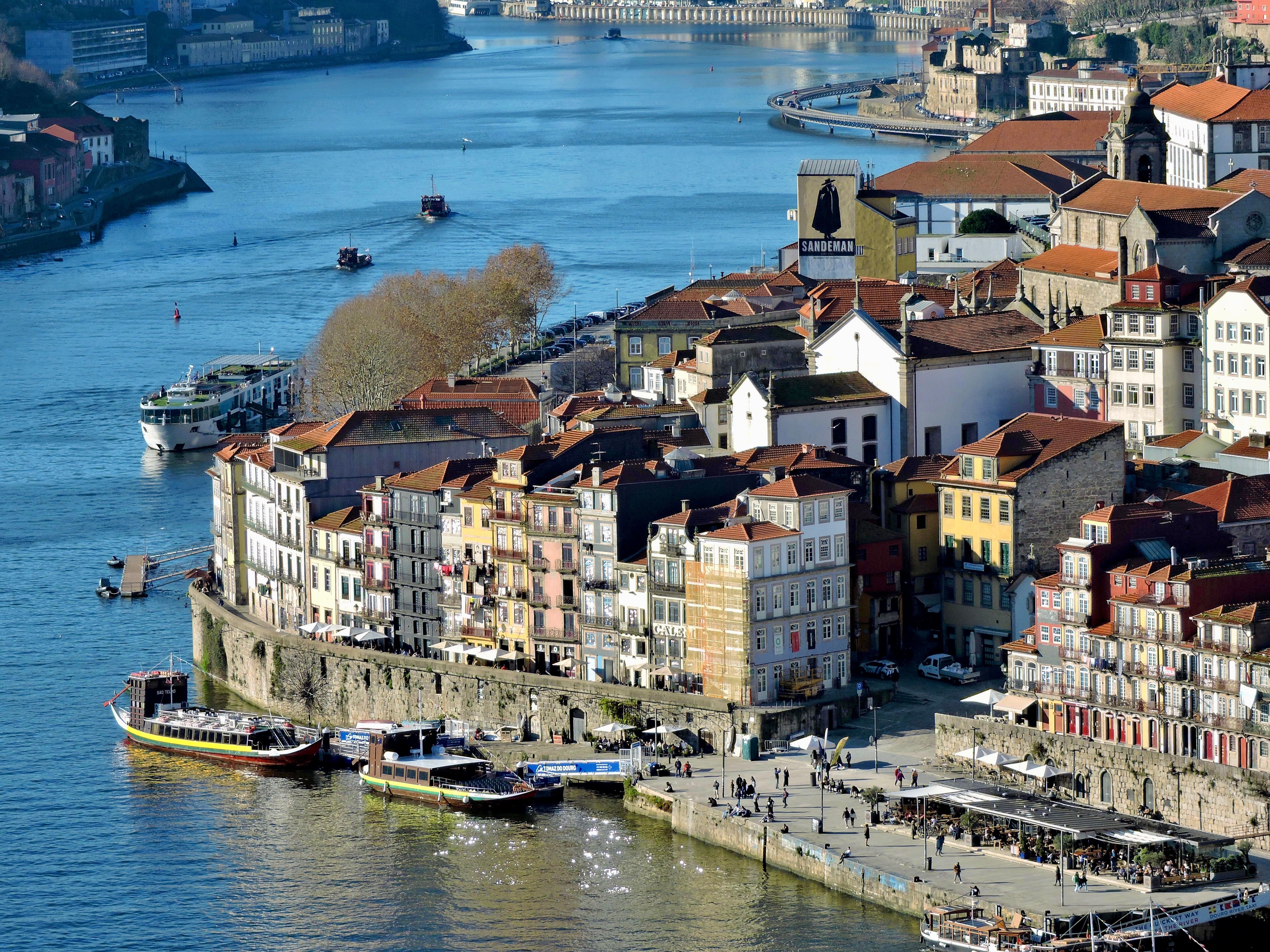 Porto Spring Packing List: What to Pack for March, April and May