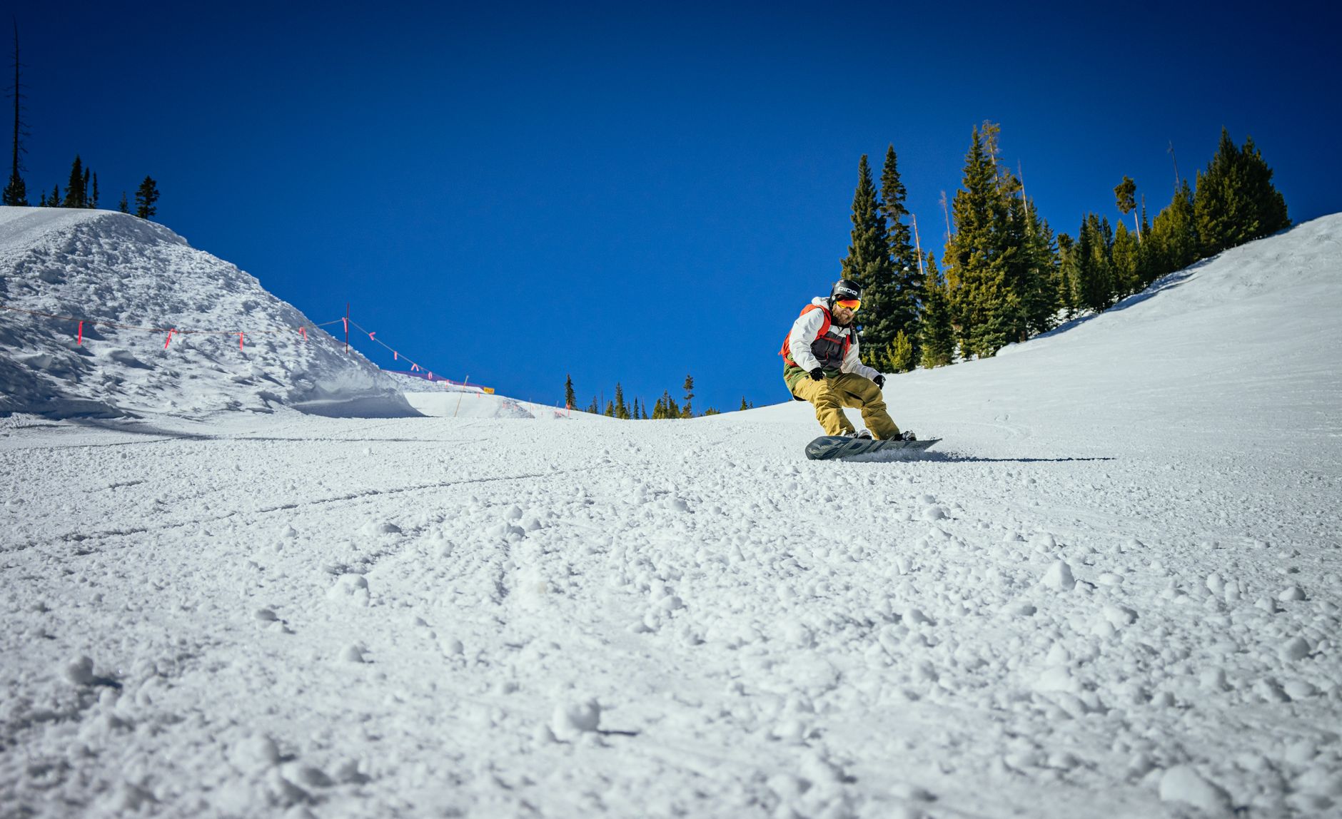 The Best Places to Snowboard: Top Destinations for Every Snowboarder