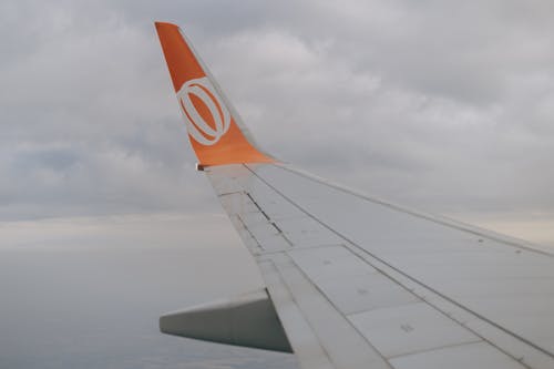Immagine gratuita di aeroplano di carta, ala di velivolo, sfondo