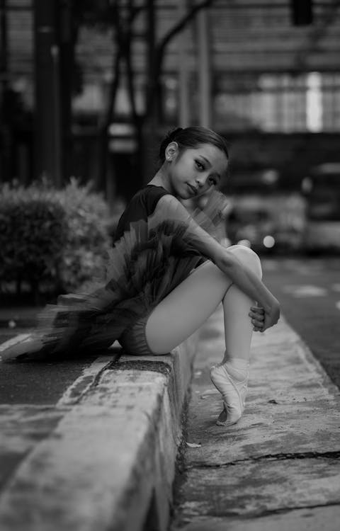 Kostenlos Ballerina Auf Der Straße Stock-Foto