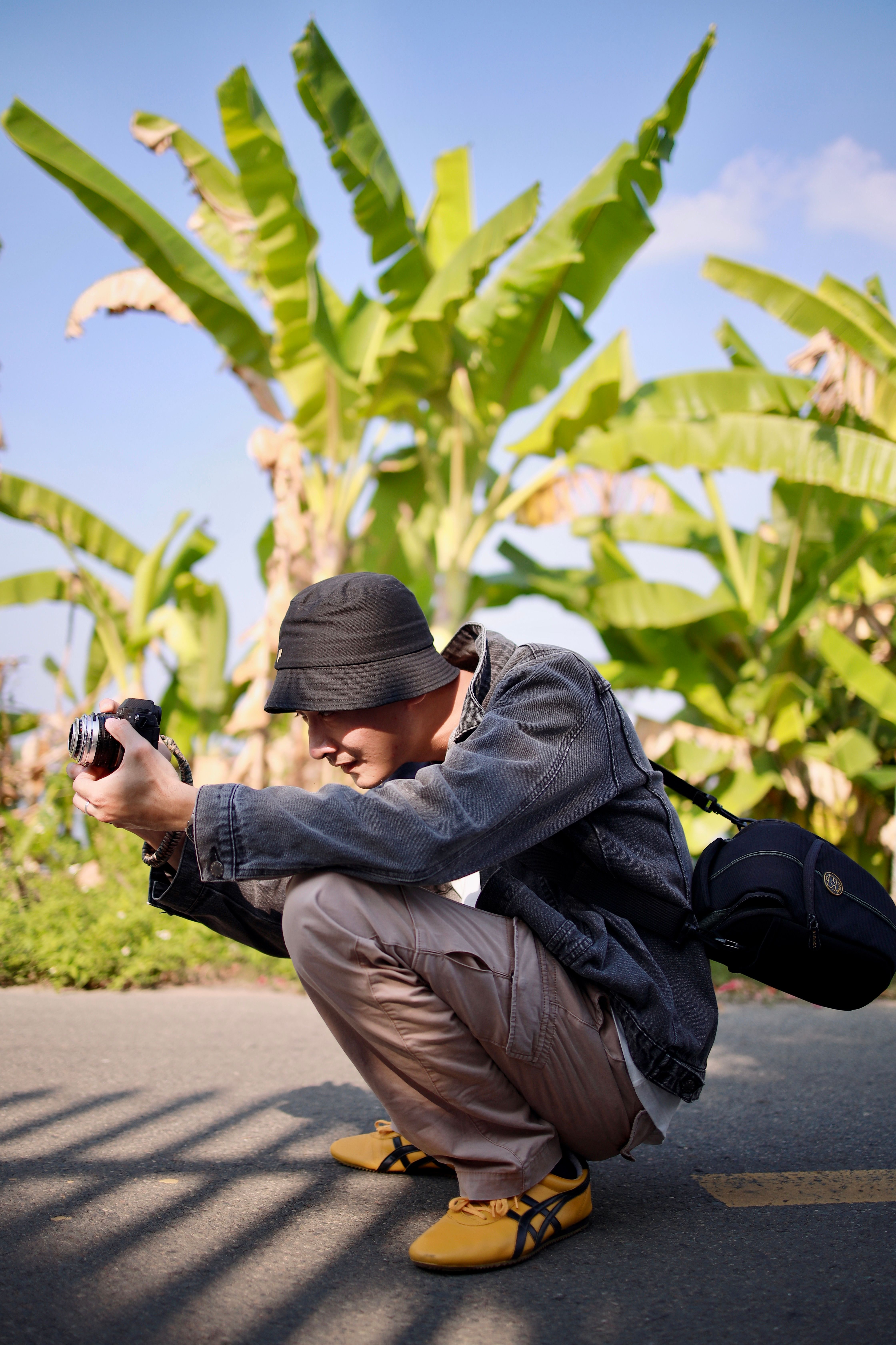 Casual Photographer Captures Nature Outdoors · Free Stock Photo