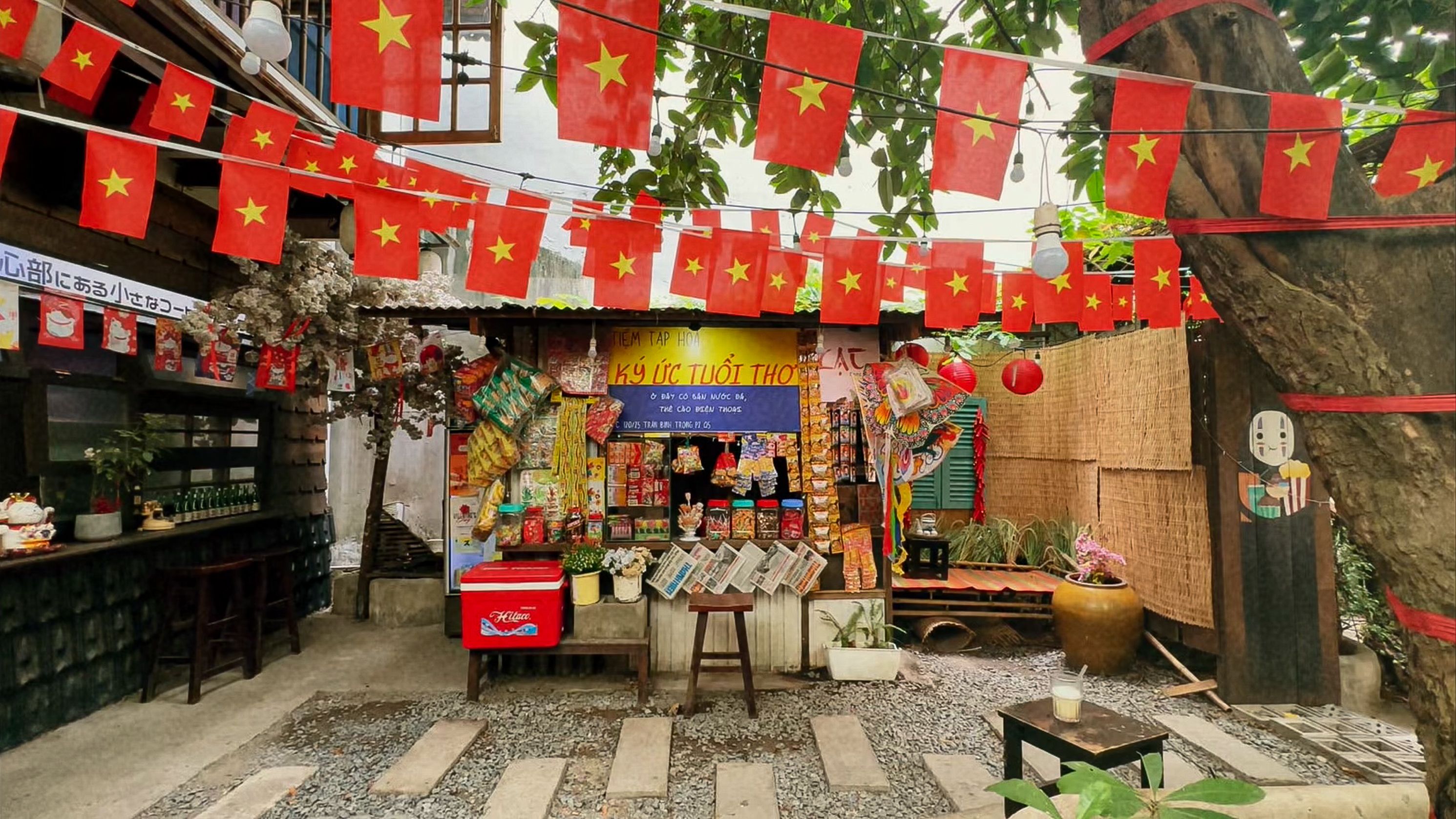 Thanh toán không tiền mặt và chuyển đổi số cho cửa hàng nhỏ: Làn sóng mới định hình thị trường bán lẻ Việt Nam