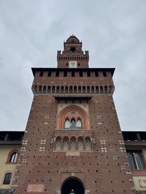 Free Explore the majestic architecture of Sforza Castle, a historic landmark in Milan, Italy. Stock Photo