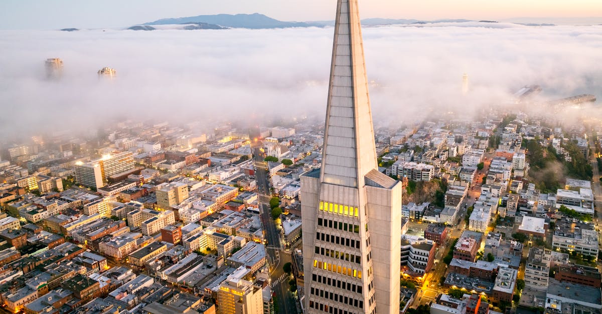 川普關稅的雙刃劍:科技業將倒退還是助中國崛起?