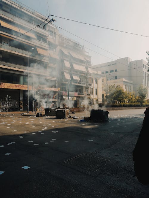 Smoke in front of Buildings