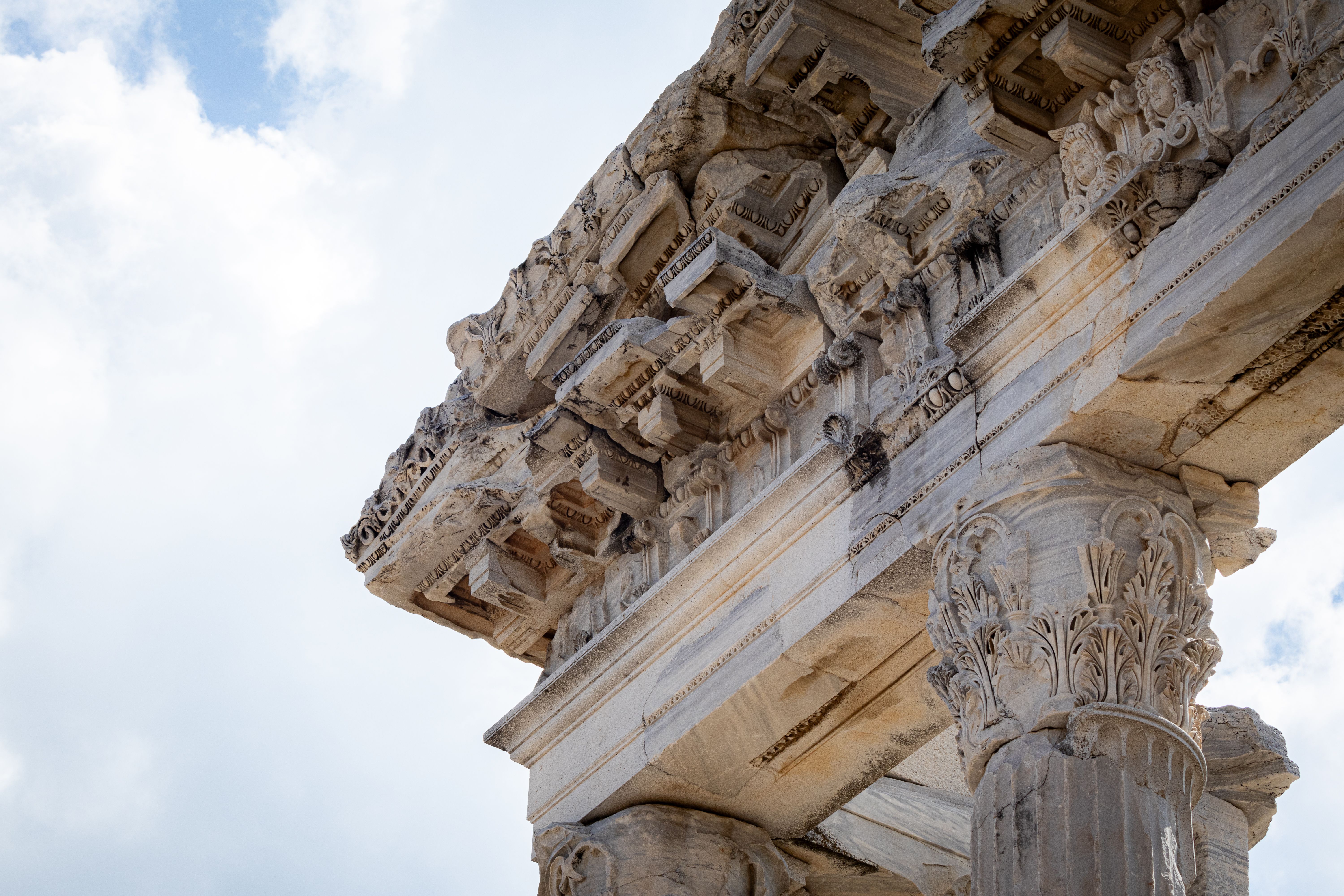 Ancient Roman Temple Ruins in Bergama, Turkey · Free Stock Photo