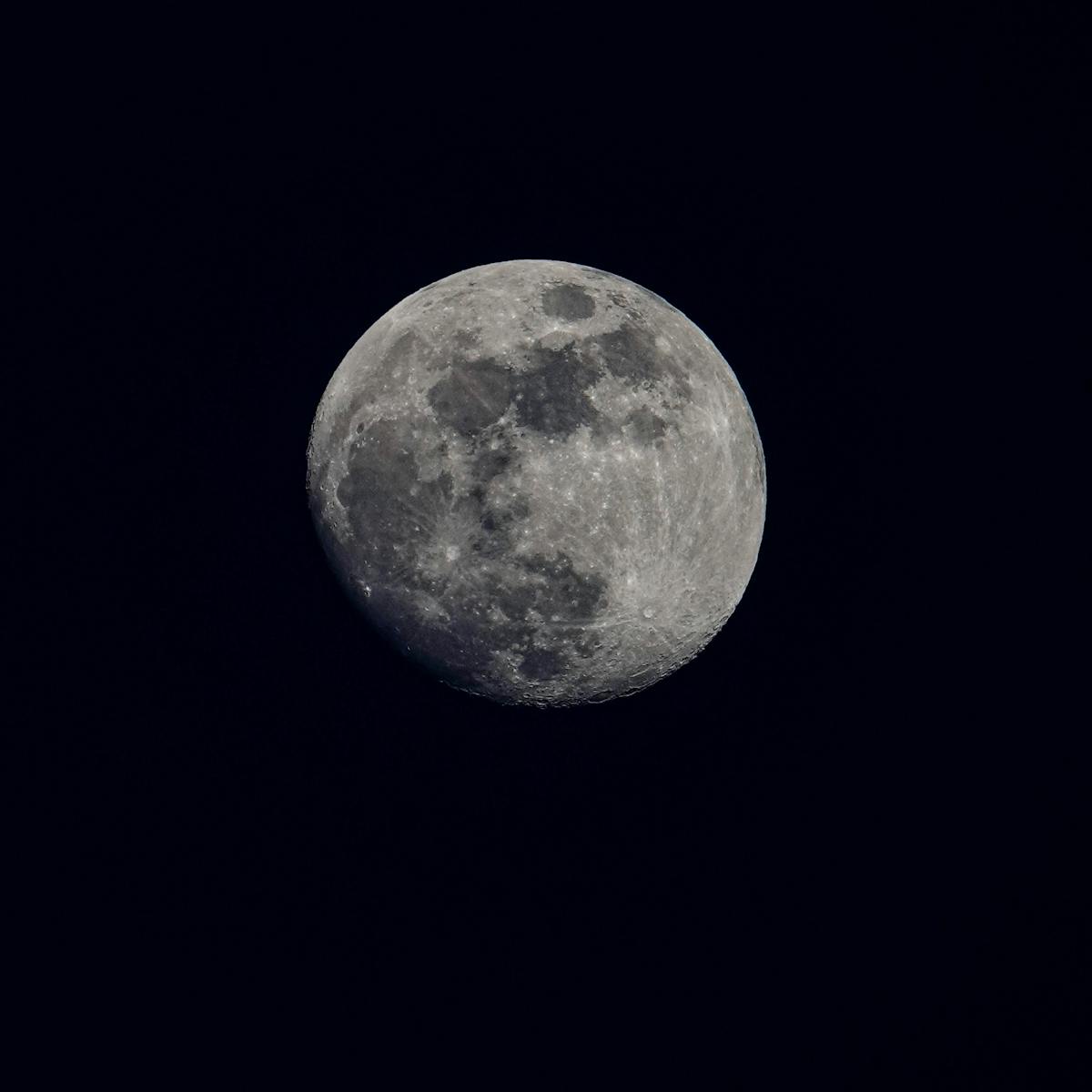 SpaceX 城市計畫大轉向:馬斯克為何放棄火星、改建月球基地?2026 年太空戰略深度剖析 SpaceX 城市計畫大轉向:馬斯克為何放棄火星、改建月球基地?2026 年太空戰略深度剖析